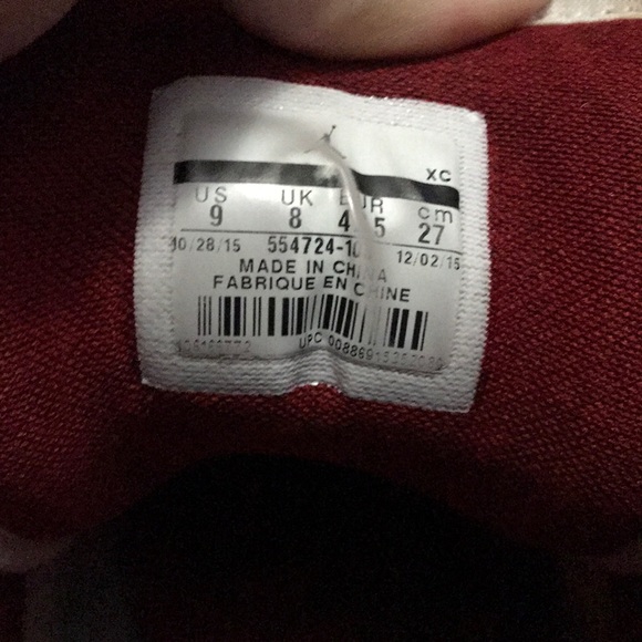 Jordan 1 Mid - Picture 6 of 6